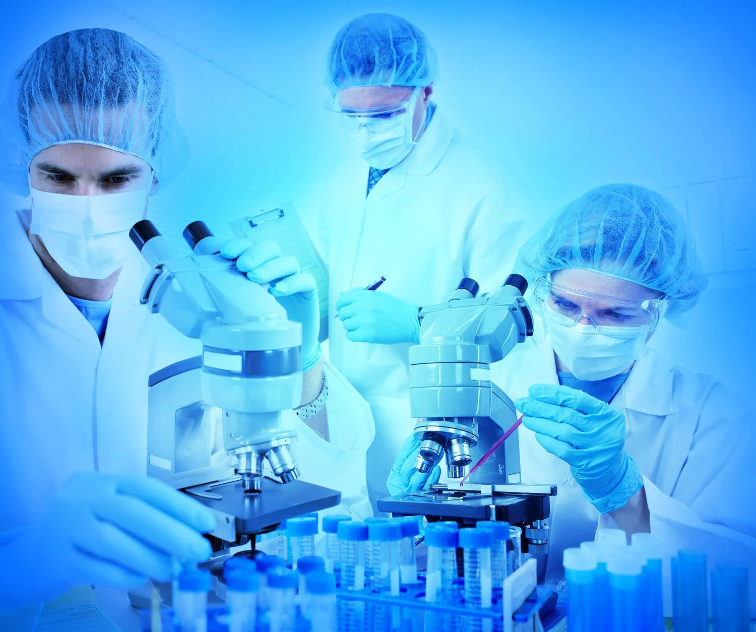 Top 12 Medical Laboratory Technician Course Delhi